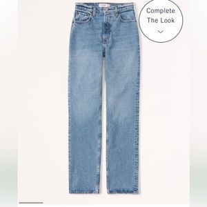 Abercrombie Ultra High Rise 90s Straight Jean (27L, Medium)